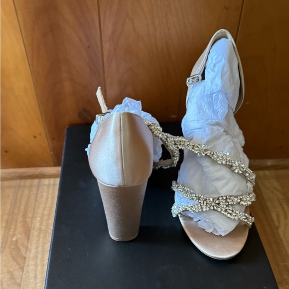 Badgley Mischka Women's Heeled Sandals - Picture 4 of 4